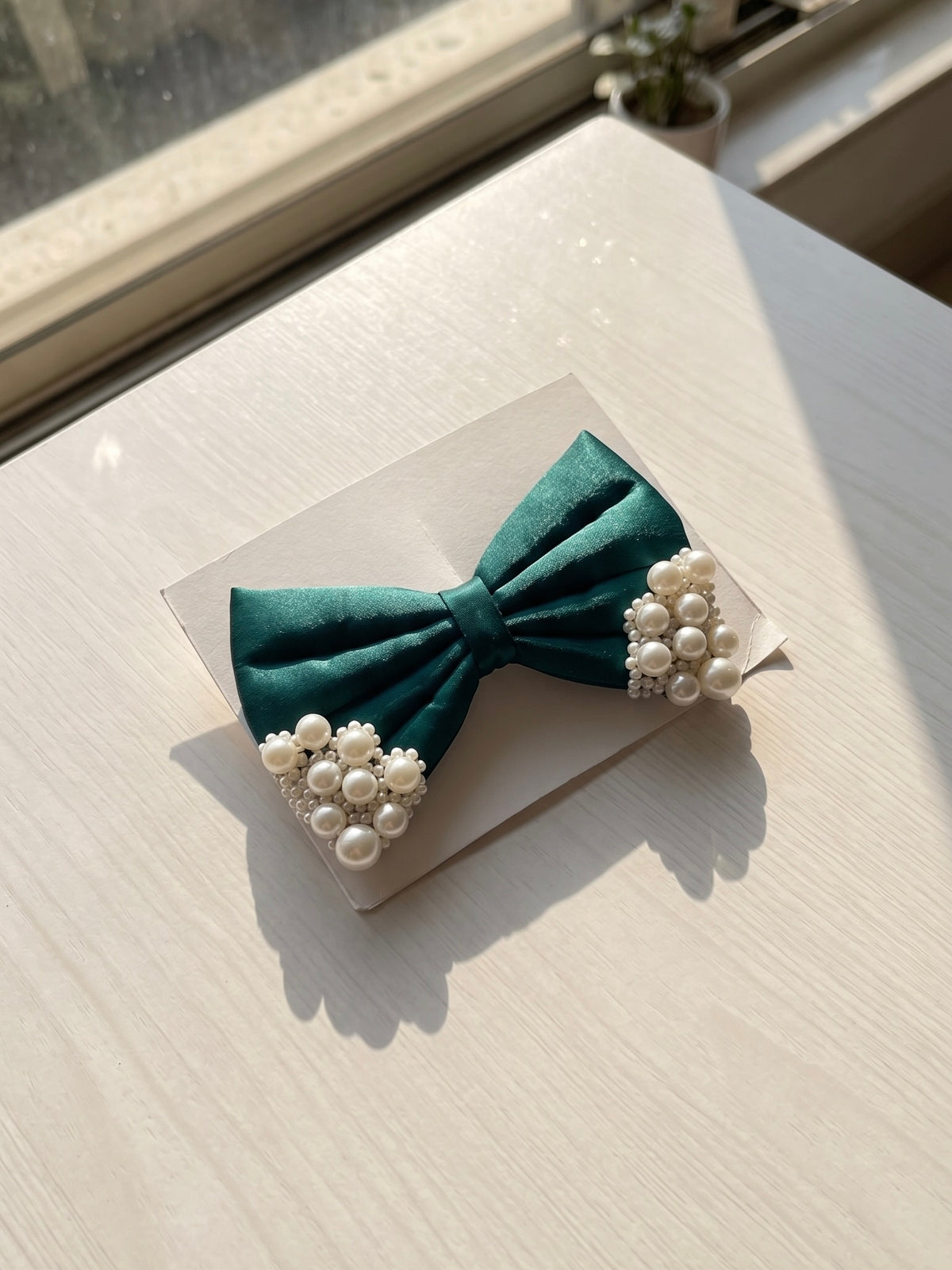 Pearl Bow-Forest green
