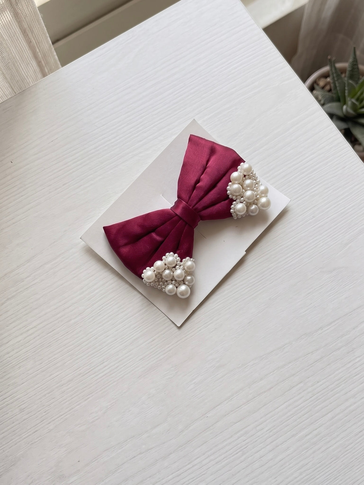 Pearl Bow-Maroon